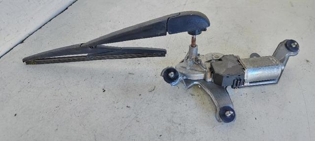 8513042060 Toyota