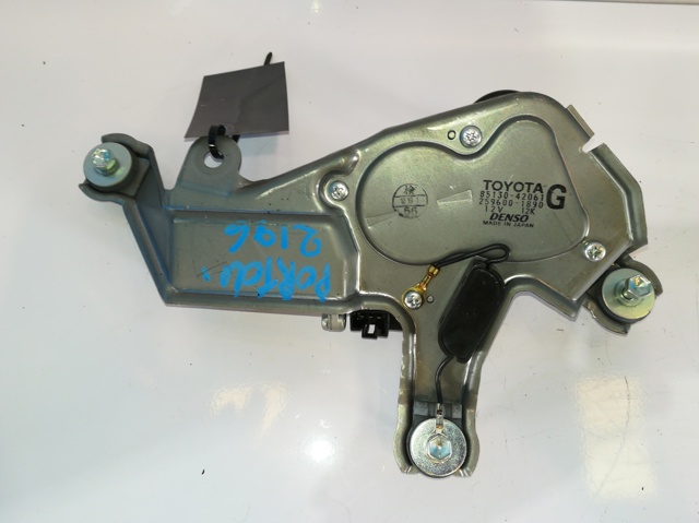 8513042061 TOYOTA Motor del limpiaparabrisas trasero  comprar en Lleida