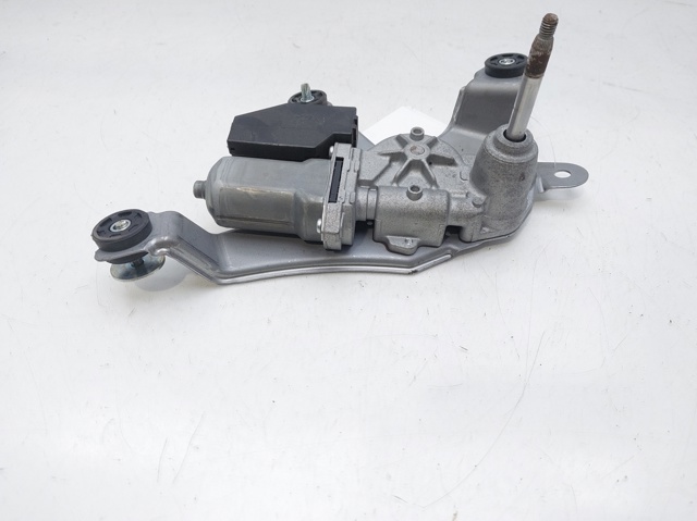 TOYOTA 8513042080 Motor limpiaparabrisas, trasera  en stock Terrassa