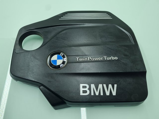 Tapa del motor decorativa BMW 5  (2009-2016)