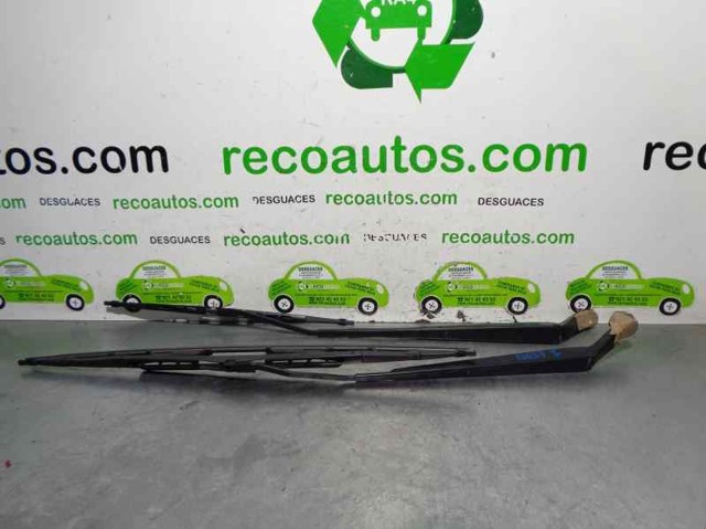 Brazo del limpiaparabrisas, lavado de parabrisas, luna delantera 8521105070 Toyota