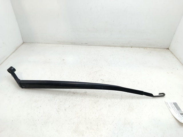 Brazo del limpiaparabrisas, delantero Toyota Corolla (E15)