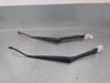 Brazo de limpiaparabrisas Toyota RAV4 2