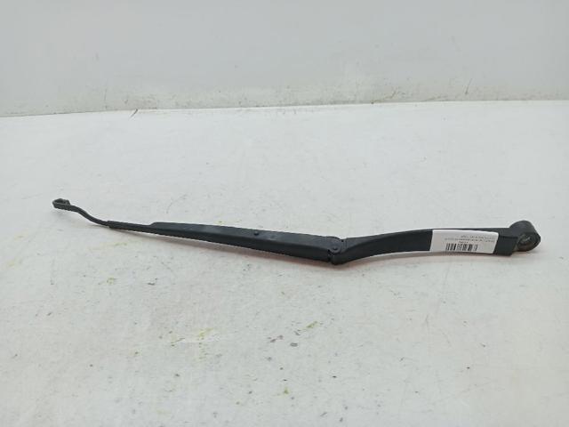 Brazo del limpiaparabrisas para Toyota RAV4 A3