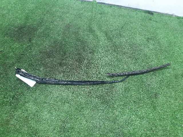 Brazo del limpiaparabrisas lavado de parabrisas Toyota RAV4 IV (2012-2019)