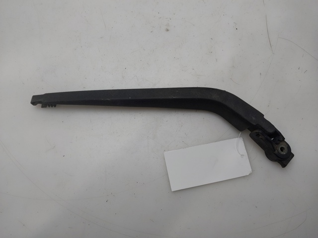 8524102040 Toyota