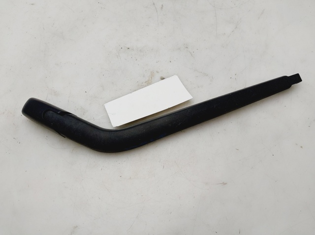 8524102040 Toyota