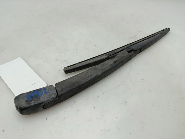 8524105080 Toyota