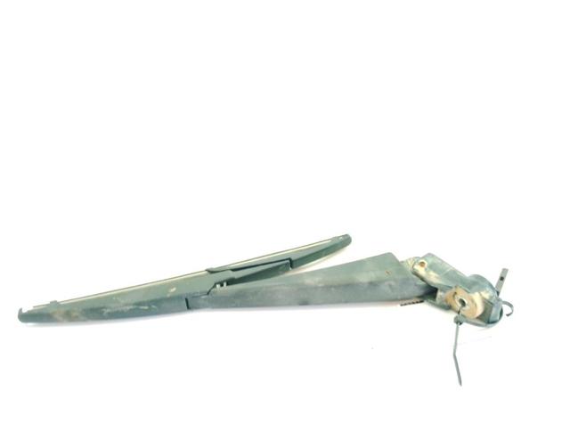 8524142090 TOYOTA Brazo del limpiaparabrisas, trasero  en stock Córdoba