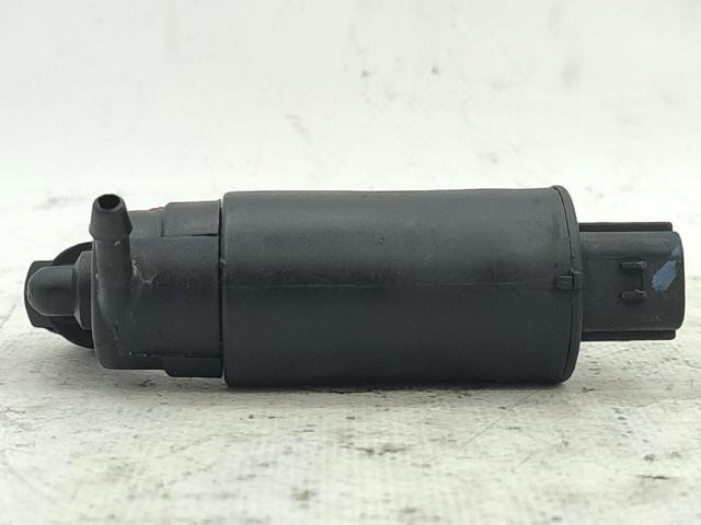 TOYOTA 8533005031 Motor de la bomba del lavaparabrisas delantero  disponible Valladolid