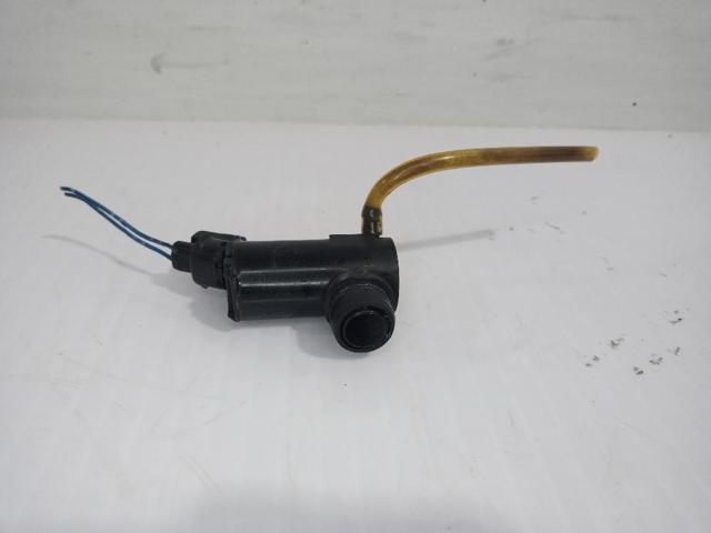 8533033020 TOYOTA Motor de la bomba del lavaparabrisas delantero  comprar en Oviedo