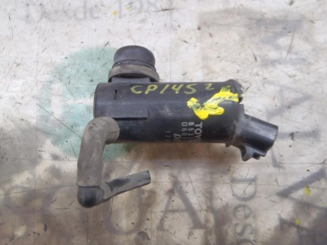TOYOTA 8533033020 Motor de la bomba del lavaparabrisas delantero  disponible España