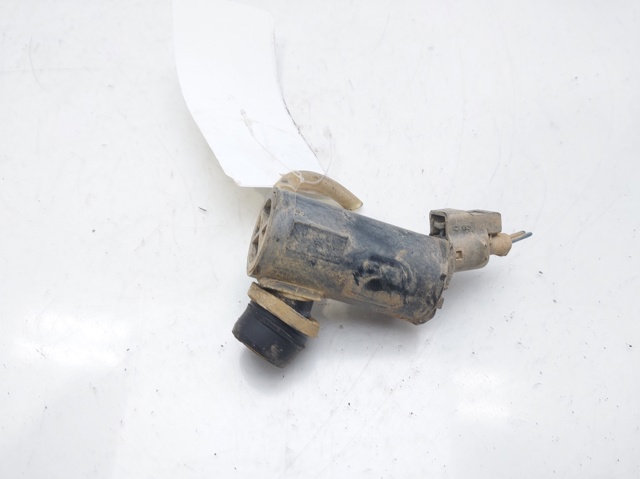 8533033020 TOYOTA Bomba de agua limpiaparabrisas, delantera comprar Alcalá