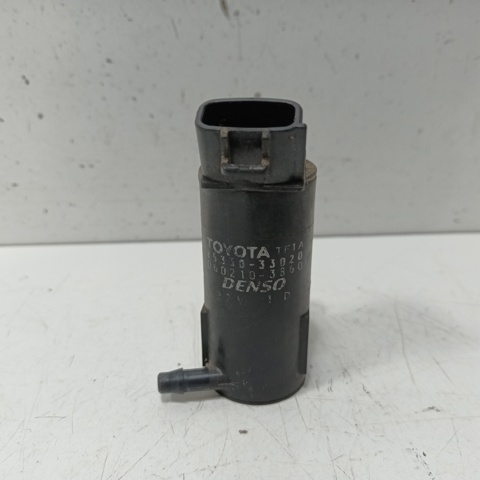 8533033020 TOYOTA Bomba de agua limpiaparabrisas, delantera  en stock Huelva