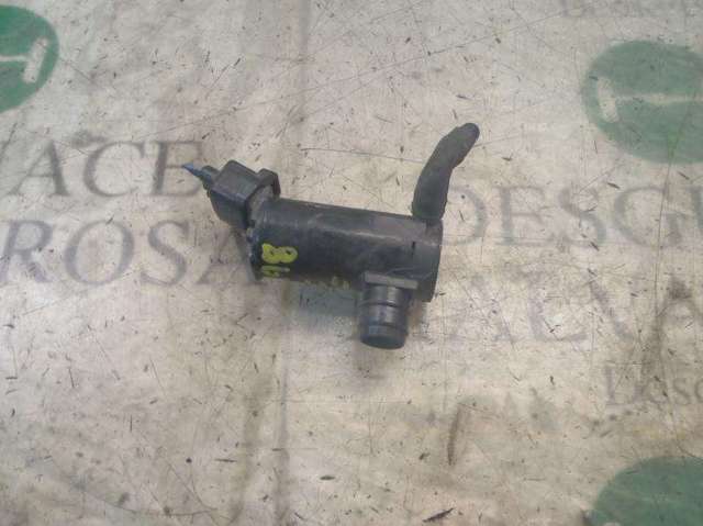 TOYOTA 8533033020 Bomba de agua limpiaparabrisas, delantera comprar Tarragona