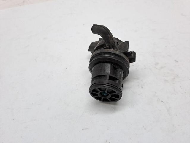 8533060160 TOYOTA Bomba-motor del lavaparabrisas trasero comprar Bilbao