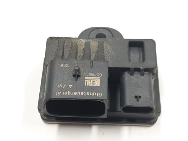 Relé, sistema de precalentamiento  8570087 BMW