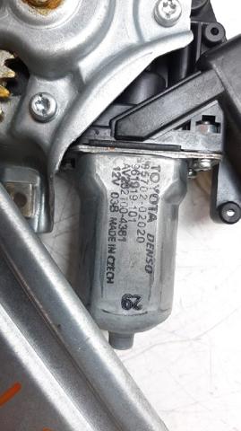 8570202020 Motor del elevalunas de la puerta delantera izquierda  disponible Málaga