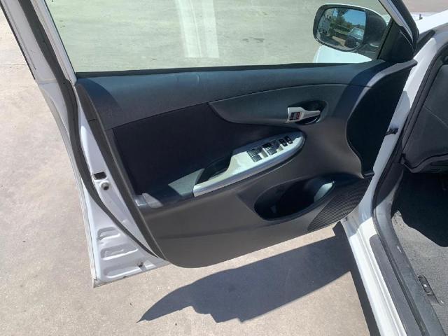 8570233010 Toyota