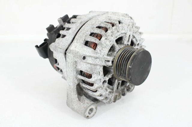 Alternador del motor 8570675 BMW