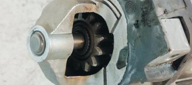 8570846 Motor de arranque  disponible Utrera