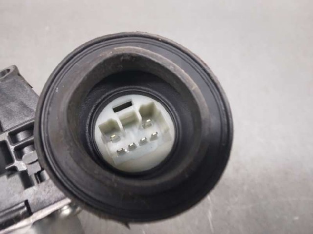 857100D100 TOYOTA Motor del elevalunas de la puerta delantera derecha comprar Bilbao