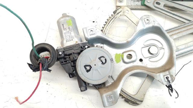857100D100 Motor del elevalunas de la puerta delantera derecha  comprar en Reus