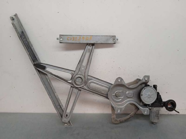 857100D100 Motor del elevalunas de la puerta delantera derecha  en stock Sabadell