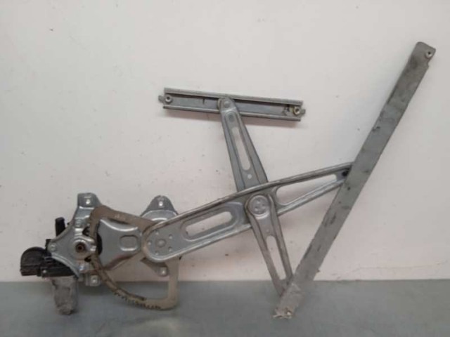 857100D100 Motor del elevalunas de la puerta delantera derecha  en stock Sabadell