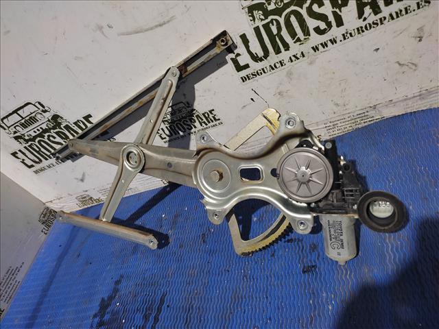 857100K010 Motor del elevalunas de la puerta delantera derecha  disponible Burgos