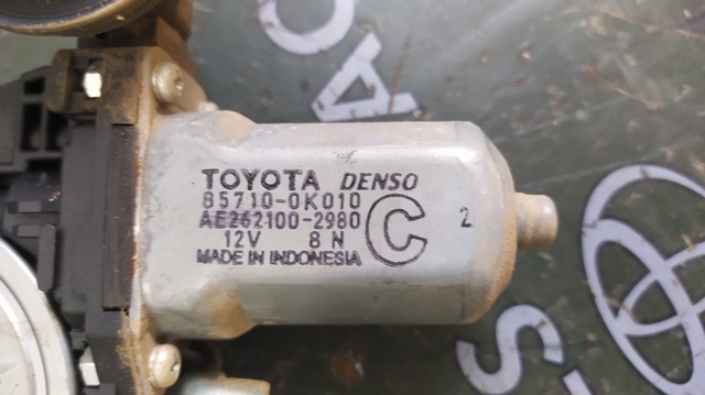 857100K010 TOYOTA Motor del elevalunas de la puerta delantera derecha  disponible Alicante