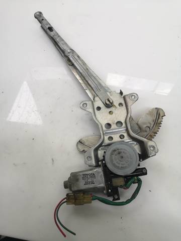 Motor eléctrico, elevalunas, puerta delantera derecha 8571028030 Toyota