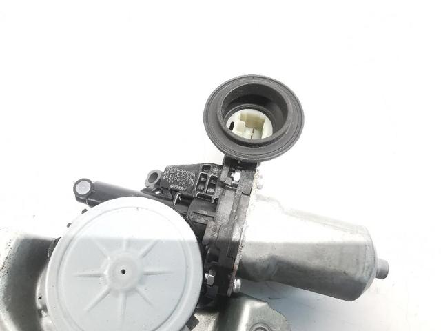 TOYOTA 8571035180 Motor del elevalunas de la puerta delantera derecha  disponible Valladolid