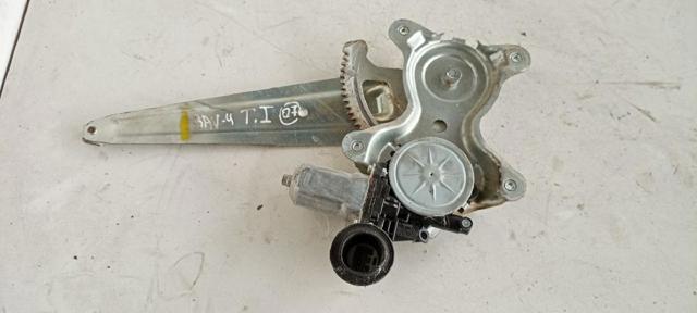 8571035180 TOYOTA Motor del elevalunas de la puerta delantera derecha comprar Alcalá