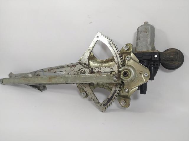 TOYOTA 8571035180 Motor del elevalunas de la puerta delantera derecha  en stock Salamanca