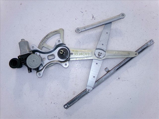 8571042070 Motor del elevalunas de la puerta trasera izquierda  comprar en Pontevedra