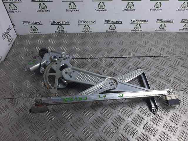 8571052030 TOYOTA Motor del elevalunas de la puerta delantera derecha  comprar en Jaén
