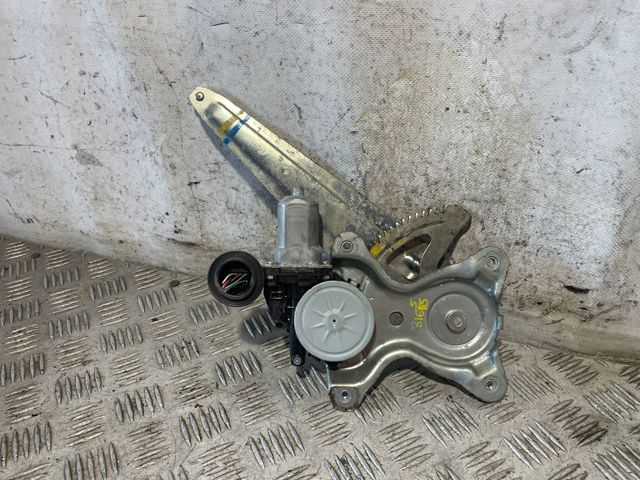 8571058010 TOYOTA Motor del elevalunas de la puerta delantera derecha comprar Bilbao