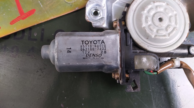 8571060070 TOYOTA Motor del elevalunas eléctrico comprar Madrid