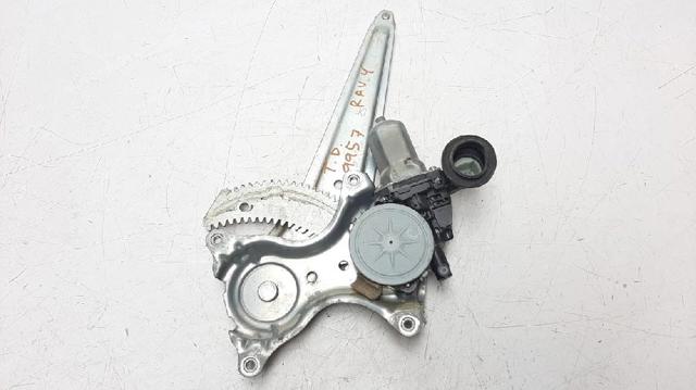 TOYOTA 8572035140 Motor del elevalunas de la puerta trasera derecha  en stock Terrassa