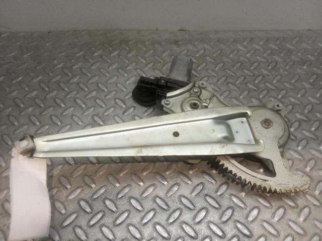 TOYOTA 8572035140 Motor del elevalunas de la puerta trasera izquierda comprar Barcelona