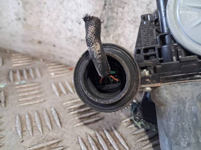 TOYOTA 8572058010 Motor del elevalunas eléctrico comprar Barcelona
