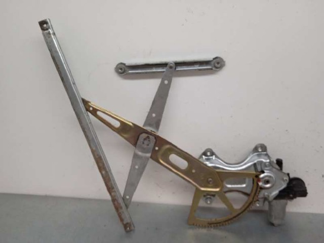 TOYOTA 8572058010 Motor del elevalunas de la puerta delantera izquierda  comprar en Ponferrada
