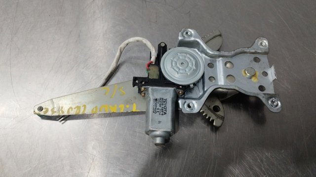 TOYOTA 8572060070 Motor del elevalunas de la puerta trasera derecha  comprar en Albacete