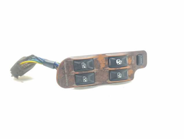 Unidad de control elevalunas delantera izquierda 8582005000 Ssang Yong