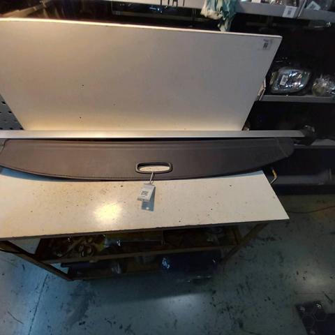 HYUNDAI 859103W000WK Cortina del compartimento de equipaje  en stock Terrassa