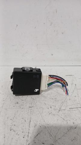 Comprar Relé de control del limpiaparabrisas Toyota Auris  E15 a bajo precio