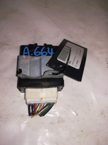 Relé de intermitencia del limpiaparabrisas Toyota Auris E15