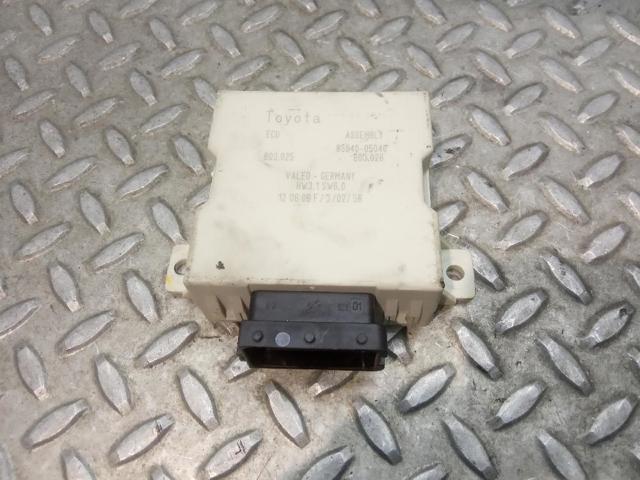 Relé de bomba de agua de limpiaparabrisas Toyota Avensis  (2003-2008)