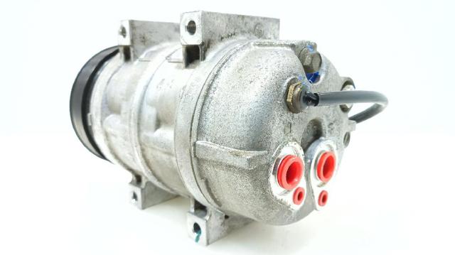8602621 VOLVO Compresor de aire acondicionado  comprar en Jaén